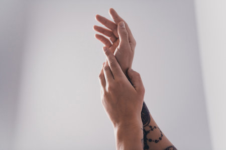 Meaning of Mystic Cross, Signs & Unique Marks on Mounts in Palmistry